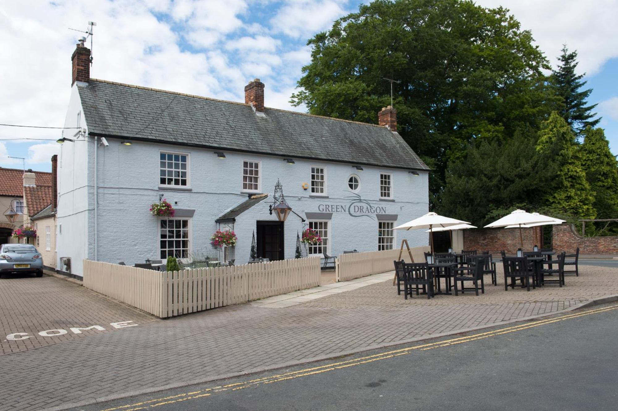 Green Dragon, Welton By Marston'S Inns South Cave Exterior foto